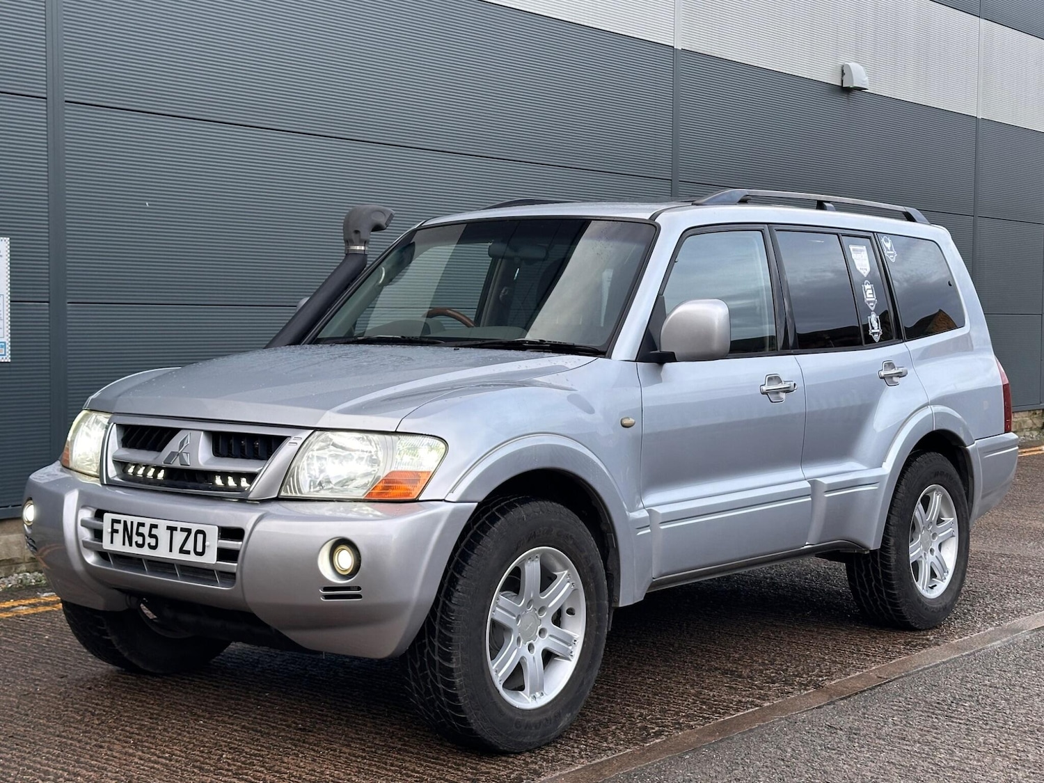 Used Mitsubishi Shogun 2005 for sale - 77203309: Photo 8