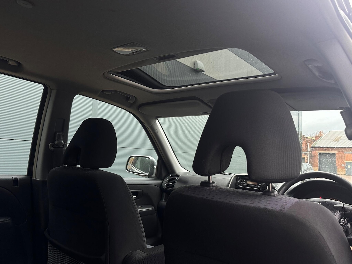 Used Honda CR-V 2005 for sale - 76484891: Photo 24