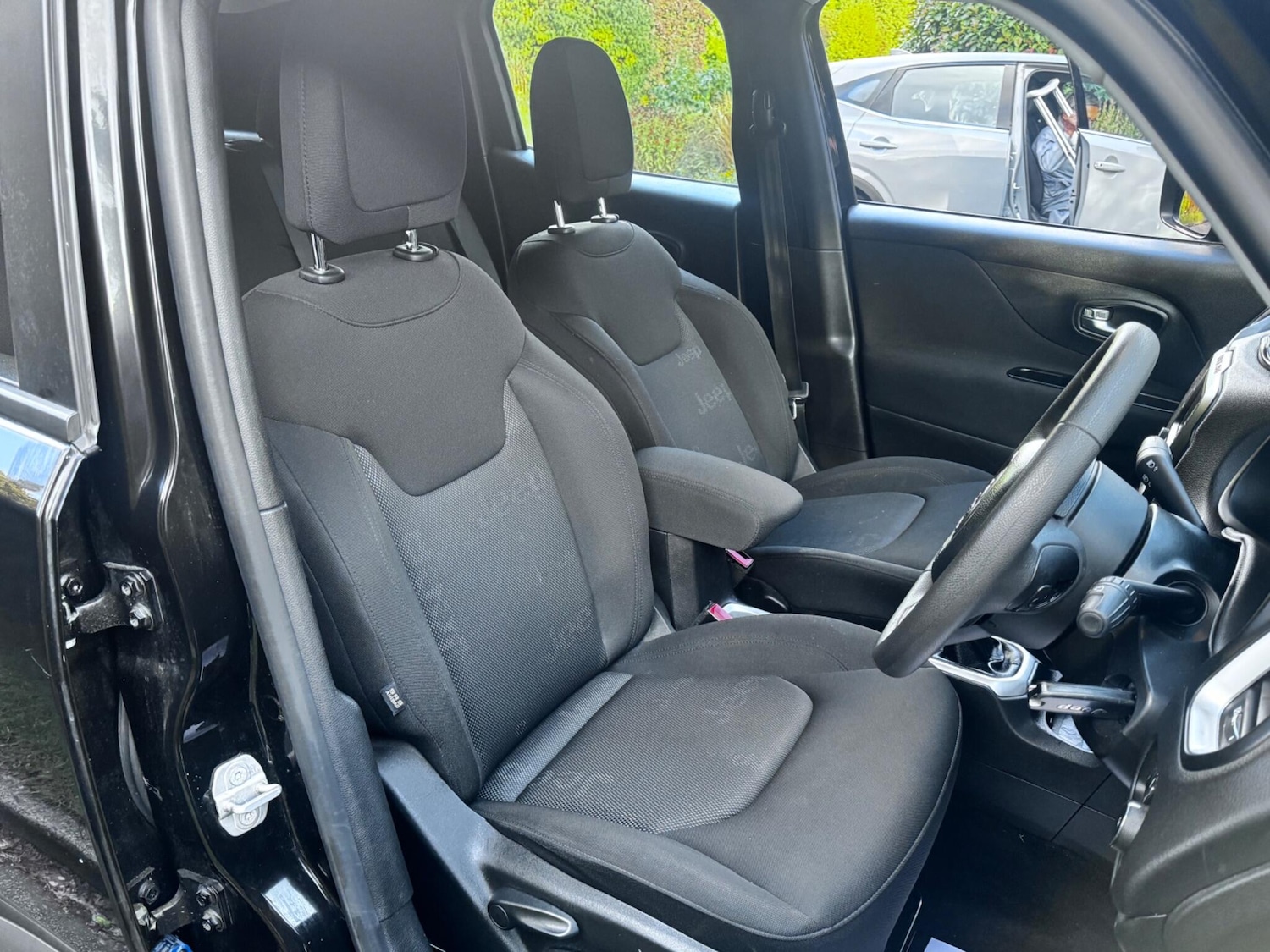 Used Jeep Renegade 2015 for sale - 76987750: Photo 22