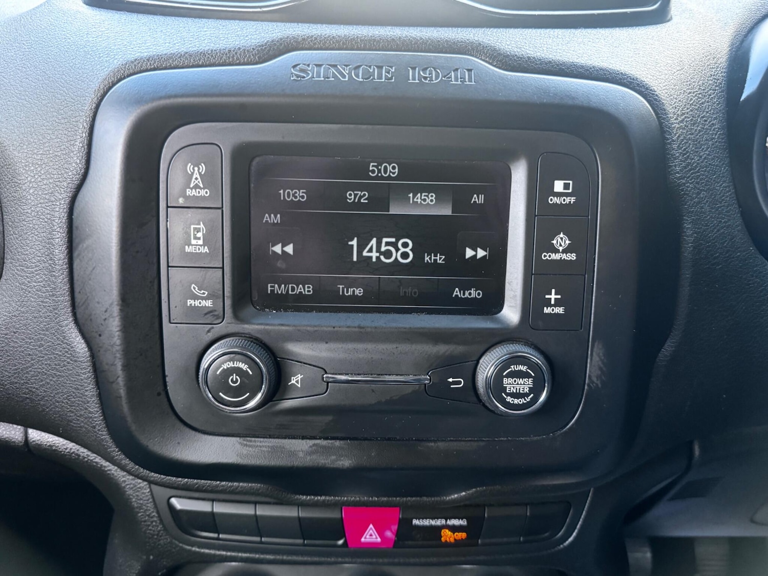 Used Jeep Renegade 2015 for sale - 76987750: Photo 23