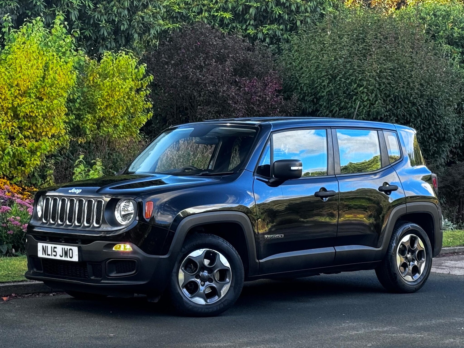 Used Jeep Renegade 2015 for sale - 76987750: Photo 5