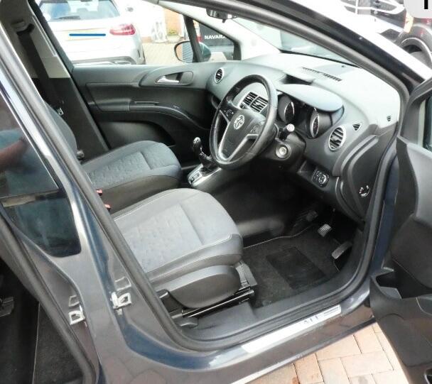 Used Vauxhall Meriva 2017 for sale - 76965525: Photo 14