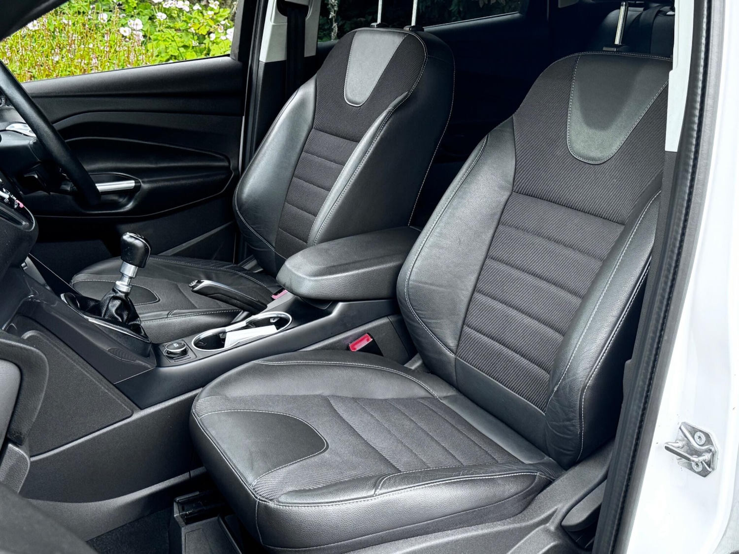 Used Ford Kuga 2013 for sale - 76484476: Photo 21