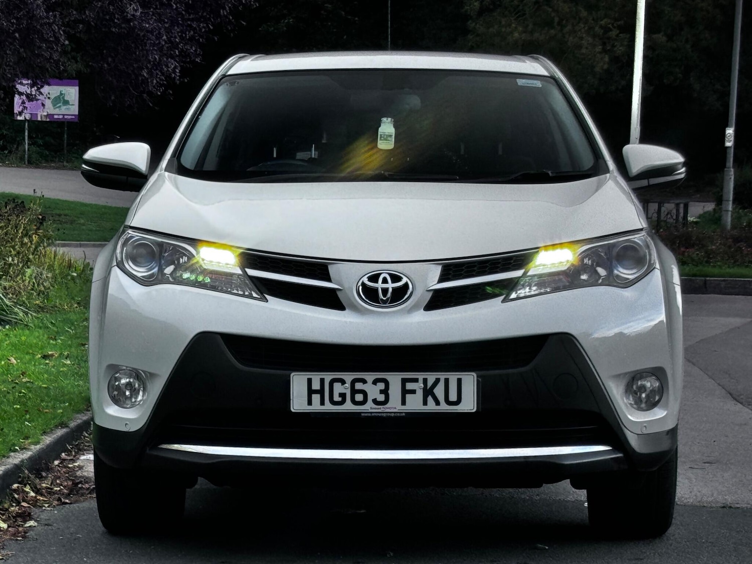 Used Toyota RAV4 2014 for sale - 76996113: Photo 10