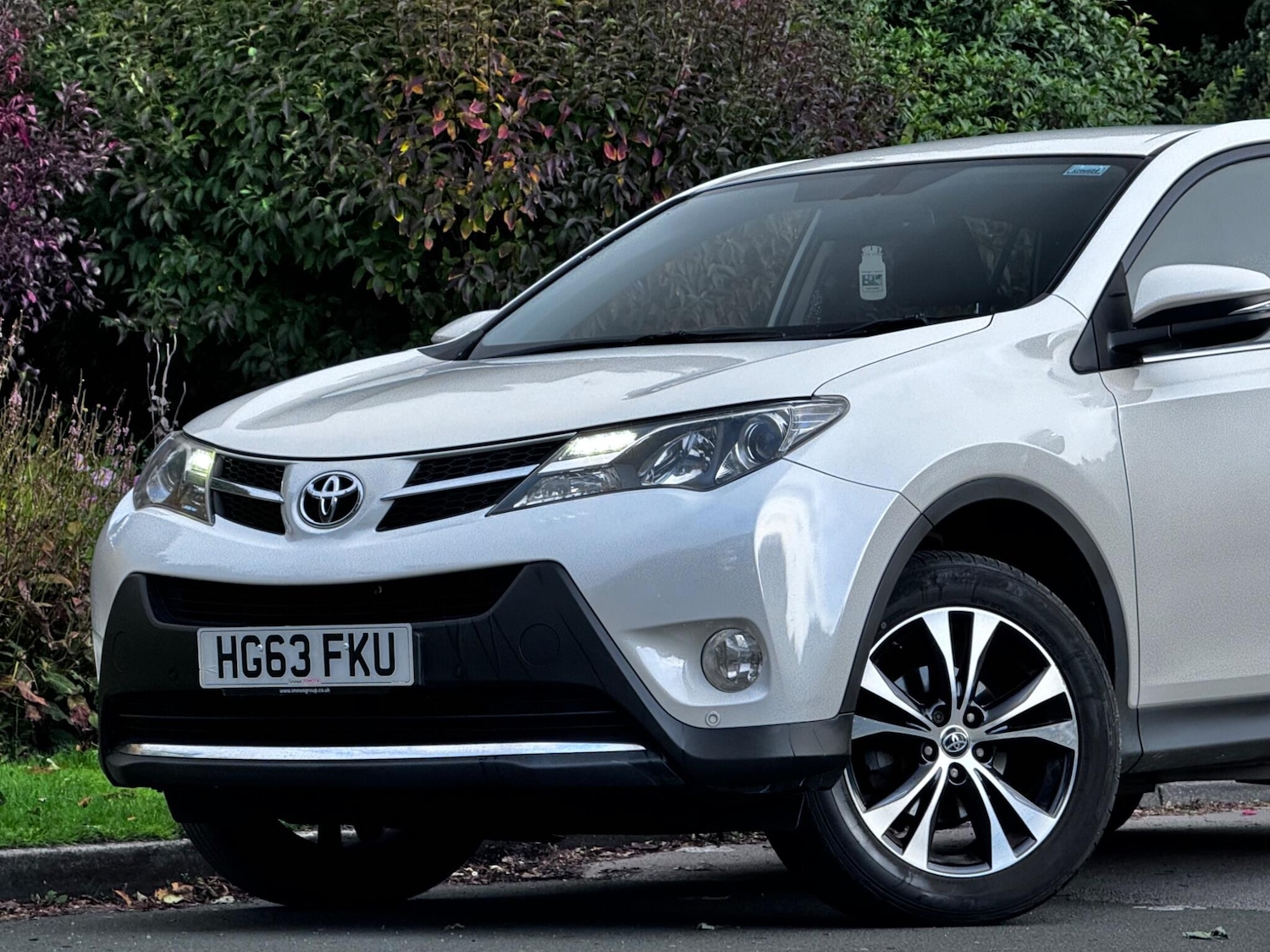 Used Toyota RAV4 2014 for sale - 76996113: Photo 2