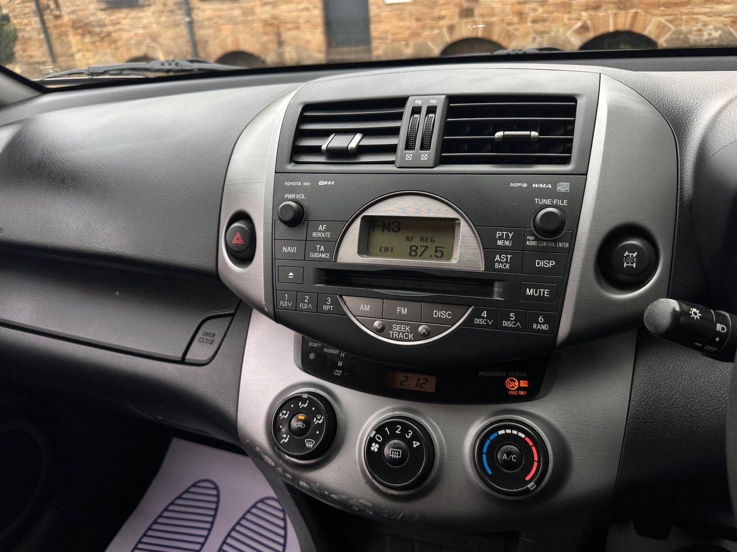 Used Toyota RAV4 for sale - 76485934: Photo 24