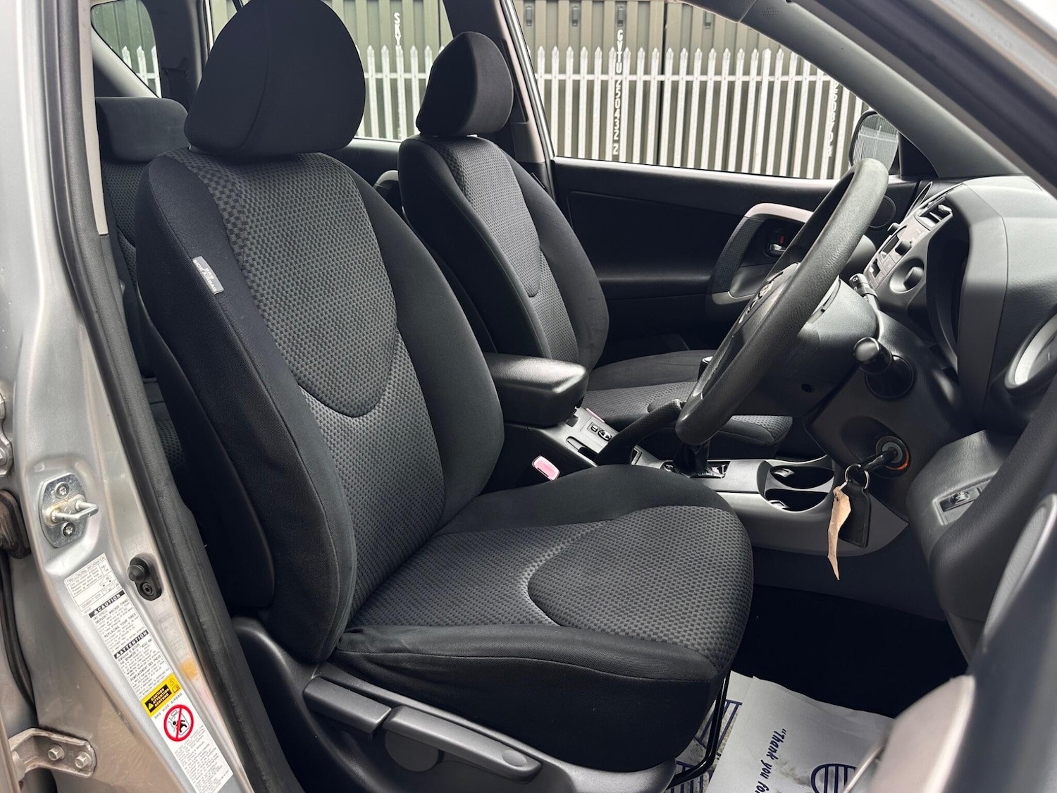 Used Toyota RAV4 for sale - 76485934: Photo 25