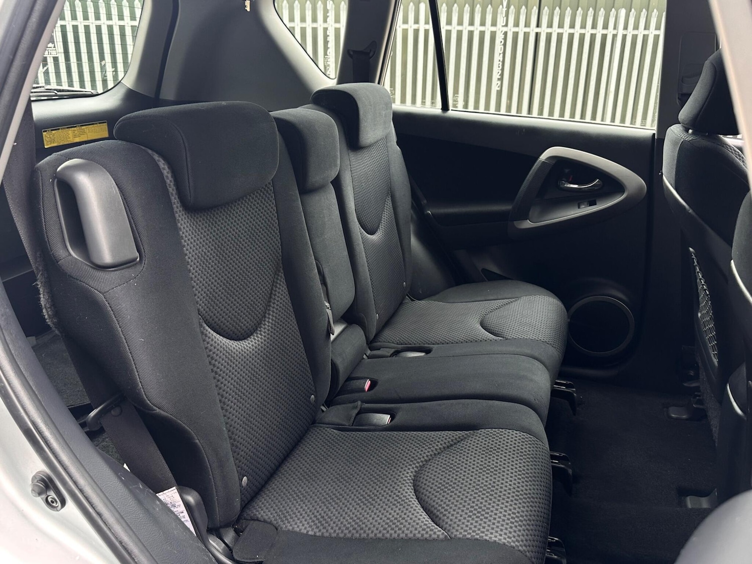 Used Toyota RAV4 for sale - 76485934: Photo 29