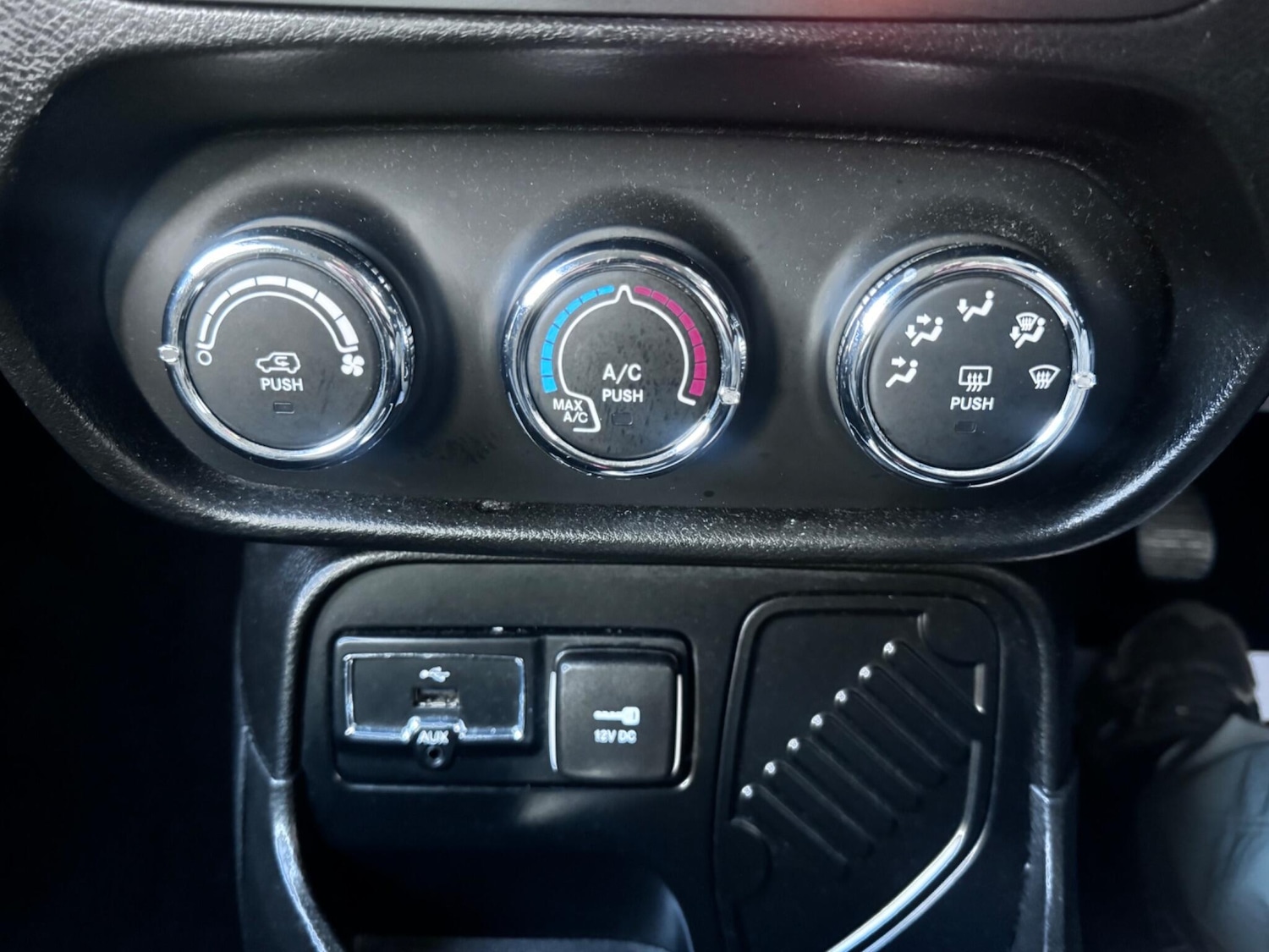 Used Jeep Renegade for sale - 76484571: Photo 24