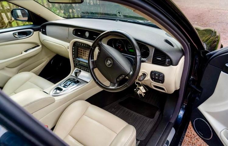 Used Jaguar XJ 2007 for sale - 76994919: Photo 8