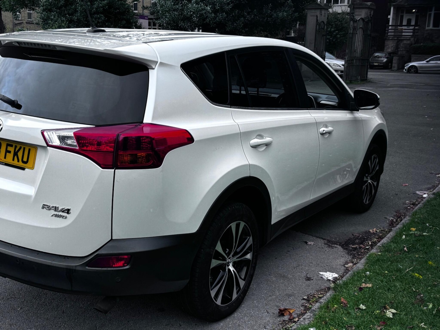 Used Toyota RAV4 2014 for sale - 76484804: Photo 16