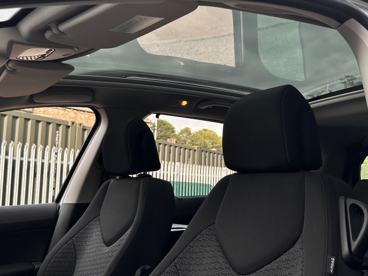 Used Peugeot 308 2009 for sale - 76689642: Photo 27