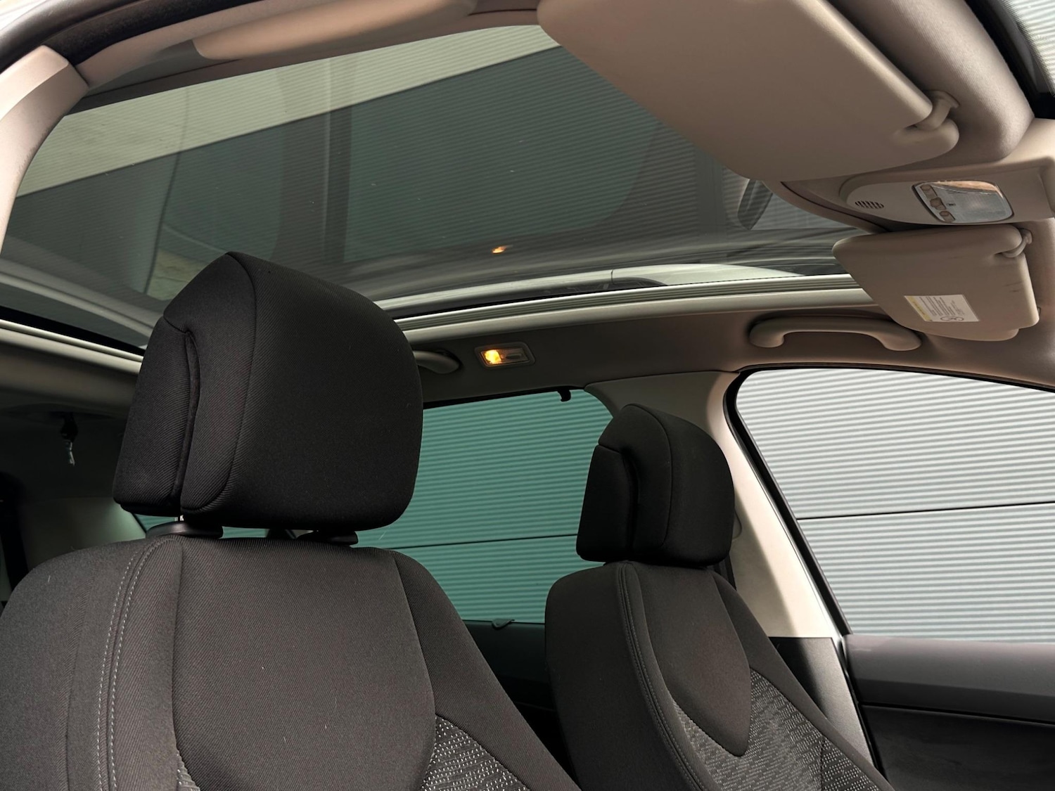 Used Peugeot 308 2009 for sale - 76689642: Photo 32