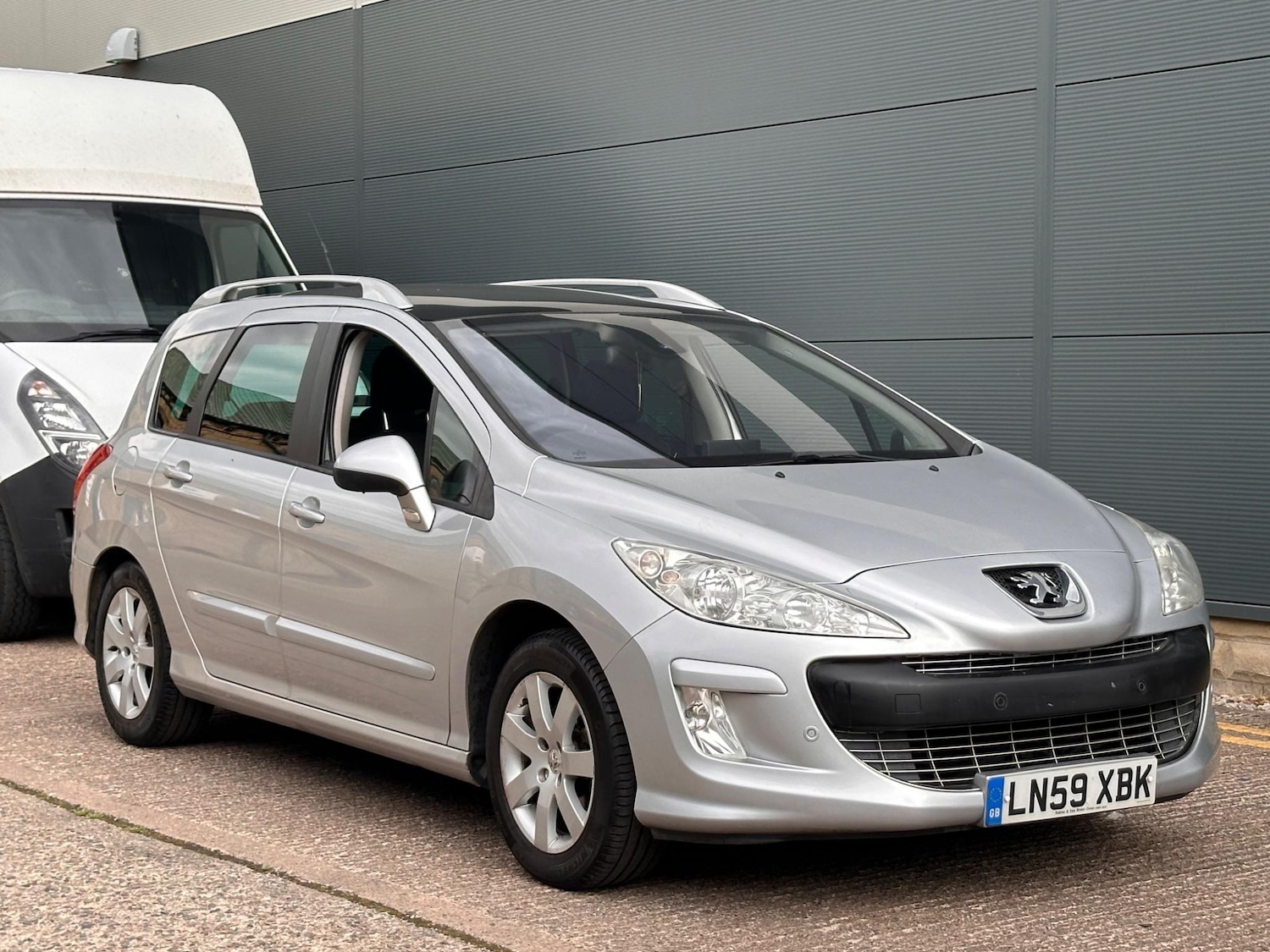 Used Peugeot 308 2009 for sale - 76689642: Photo 7
