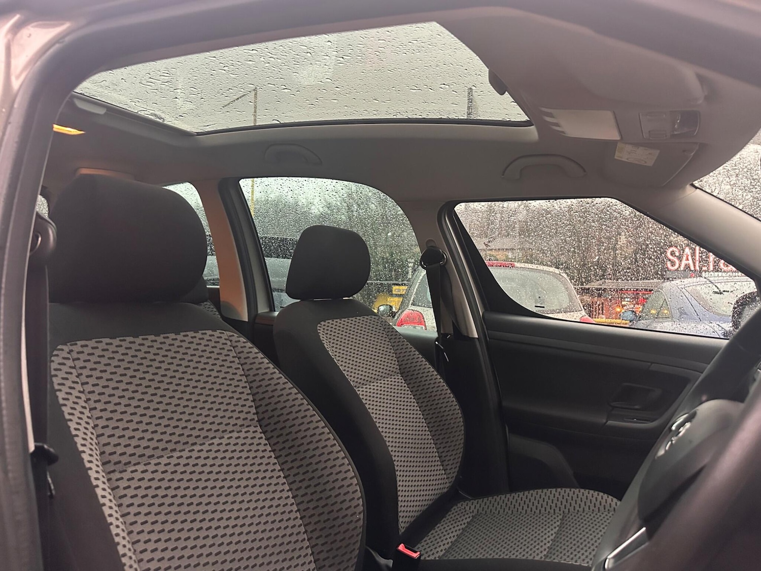 Used Skoda Roomster 2014 for sale - 77291780: Photo 12