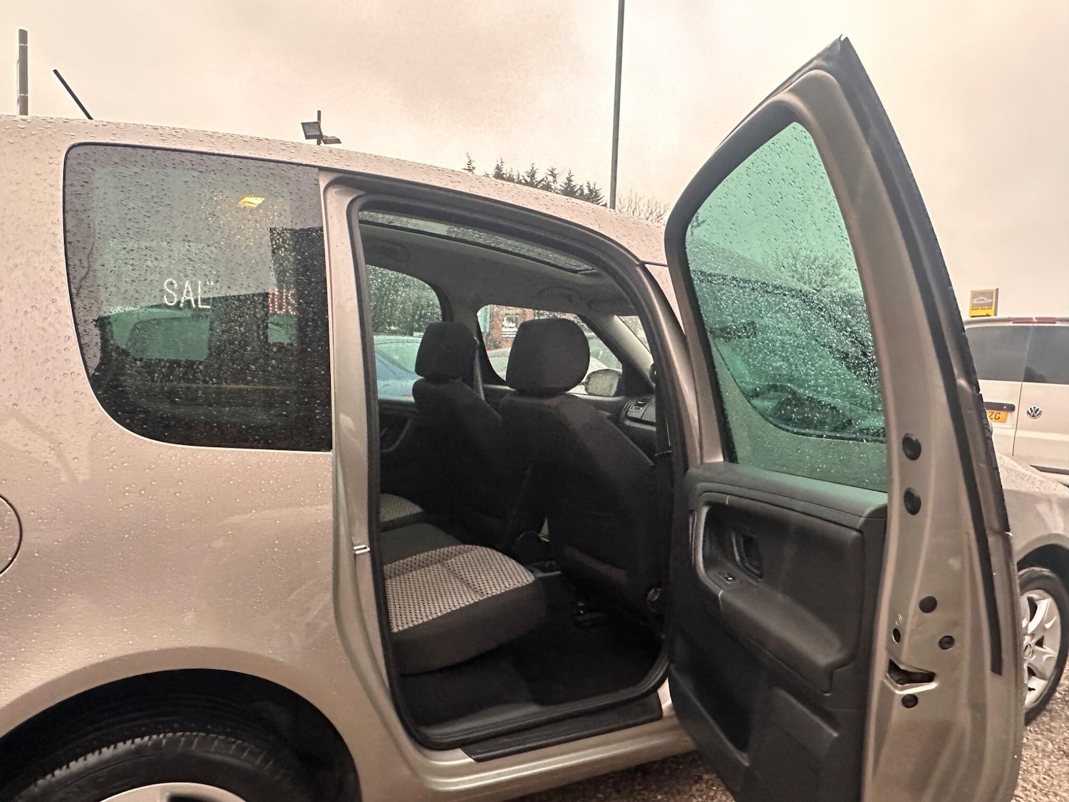 Used Skoda Roomster 2014 for sale - 77291780: Photo 17