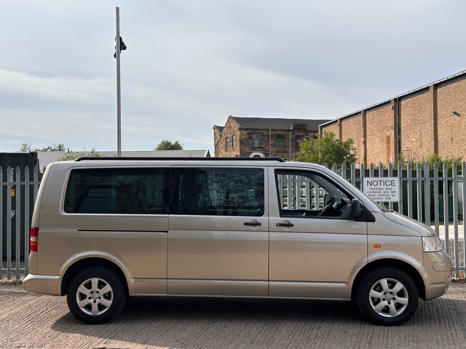 Used Volkswagen Transporter for sale - 76484461: Photo 16