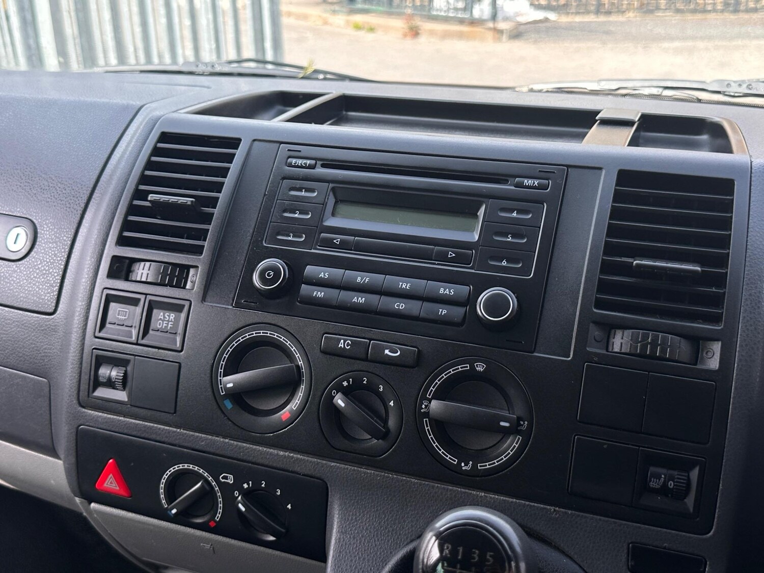 Used Volkswagen Transporter for sale - 76484461: Photo 40