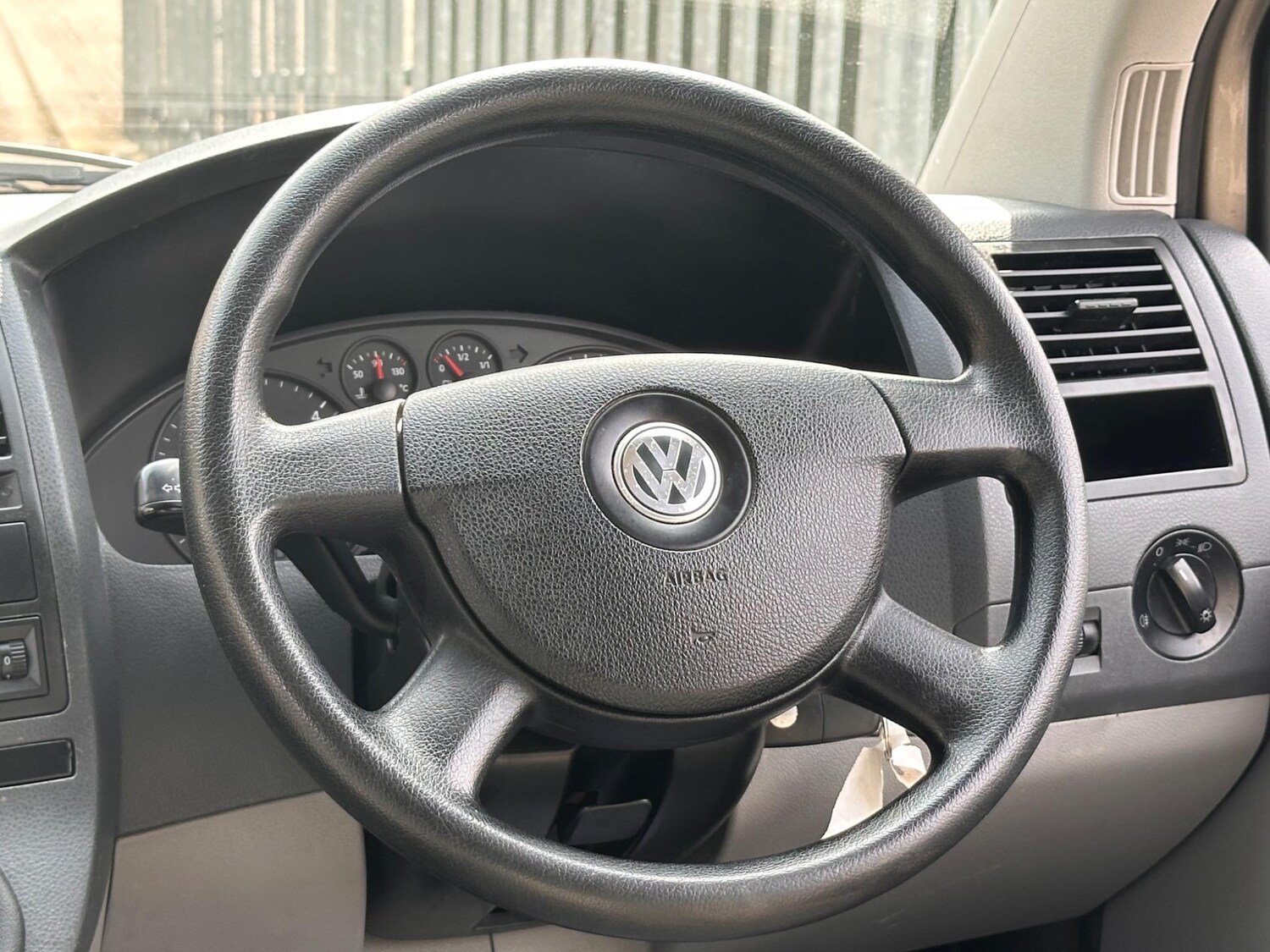 Used Volkswagen Transporter for sale - 76484461: Photo 43