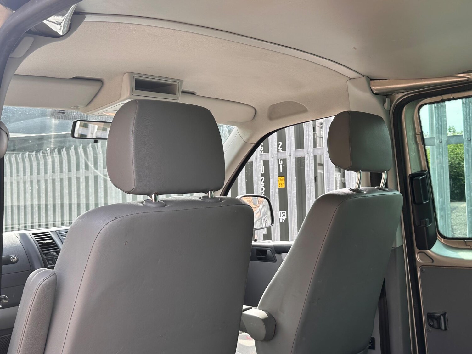 Used Volkswagen Transporter for sale - 76484461: Photo 48