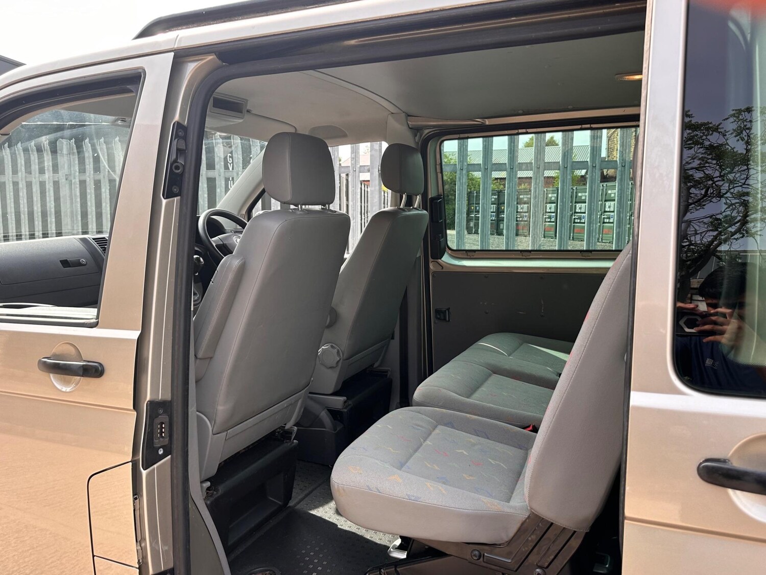 Used Volkswagen Transporter for sale - 76484461: Photo 50