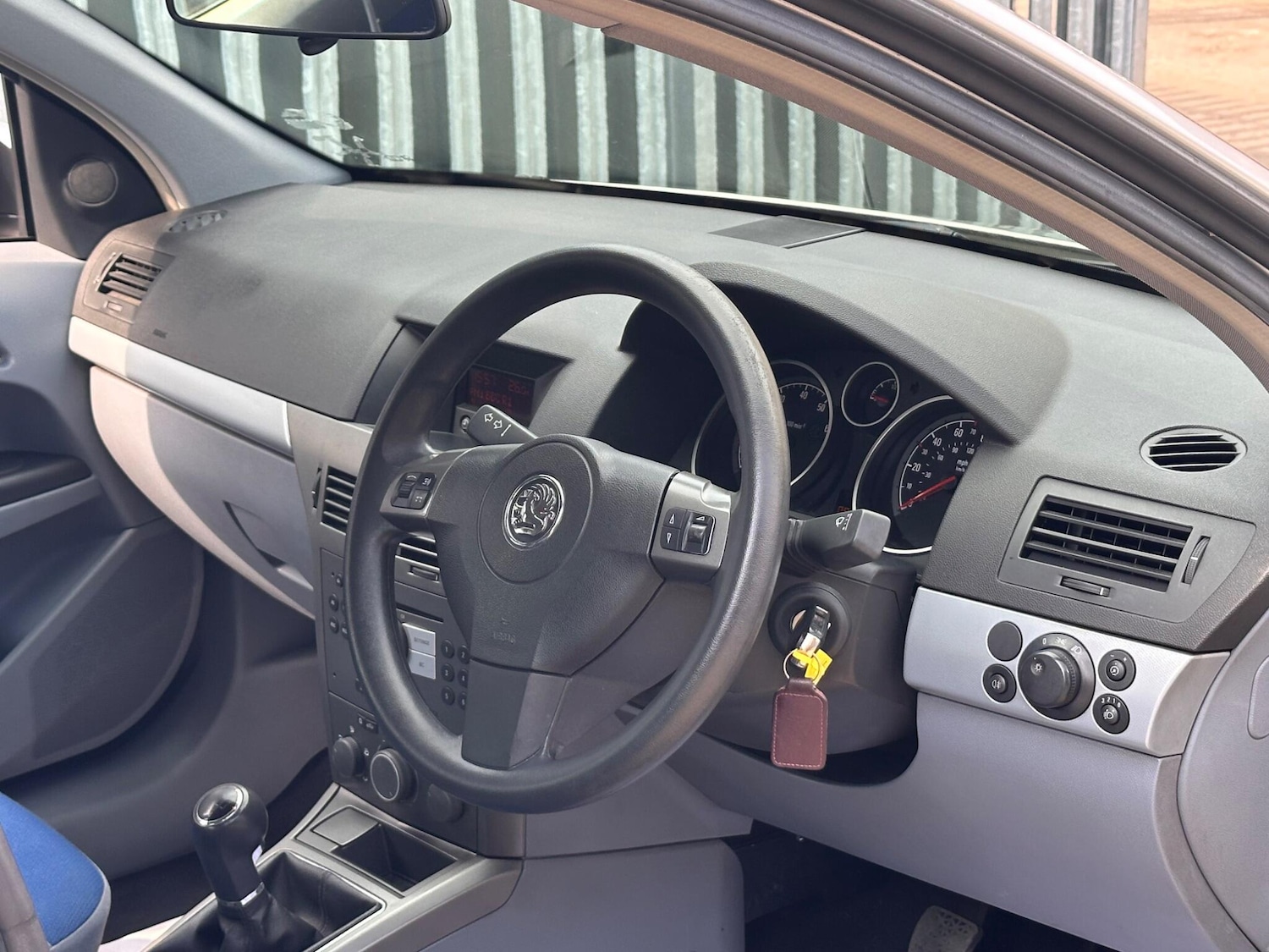 Used Vauxhall Astra 2005 for sale - 76485392: Photo 22