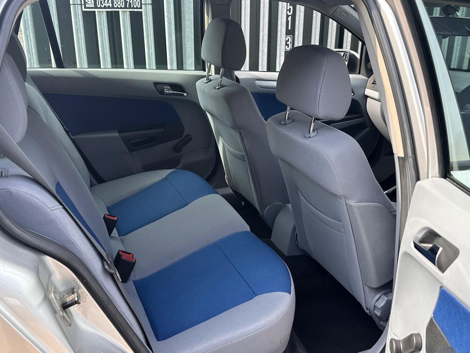 Used Vauxhall Astra 2005 for sale - 76485392: Photo 29