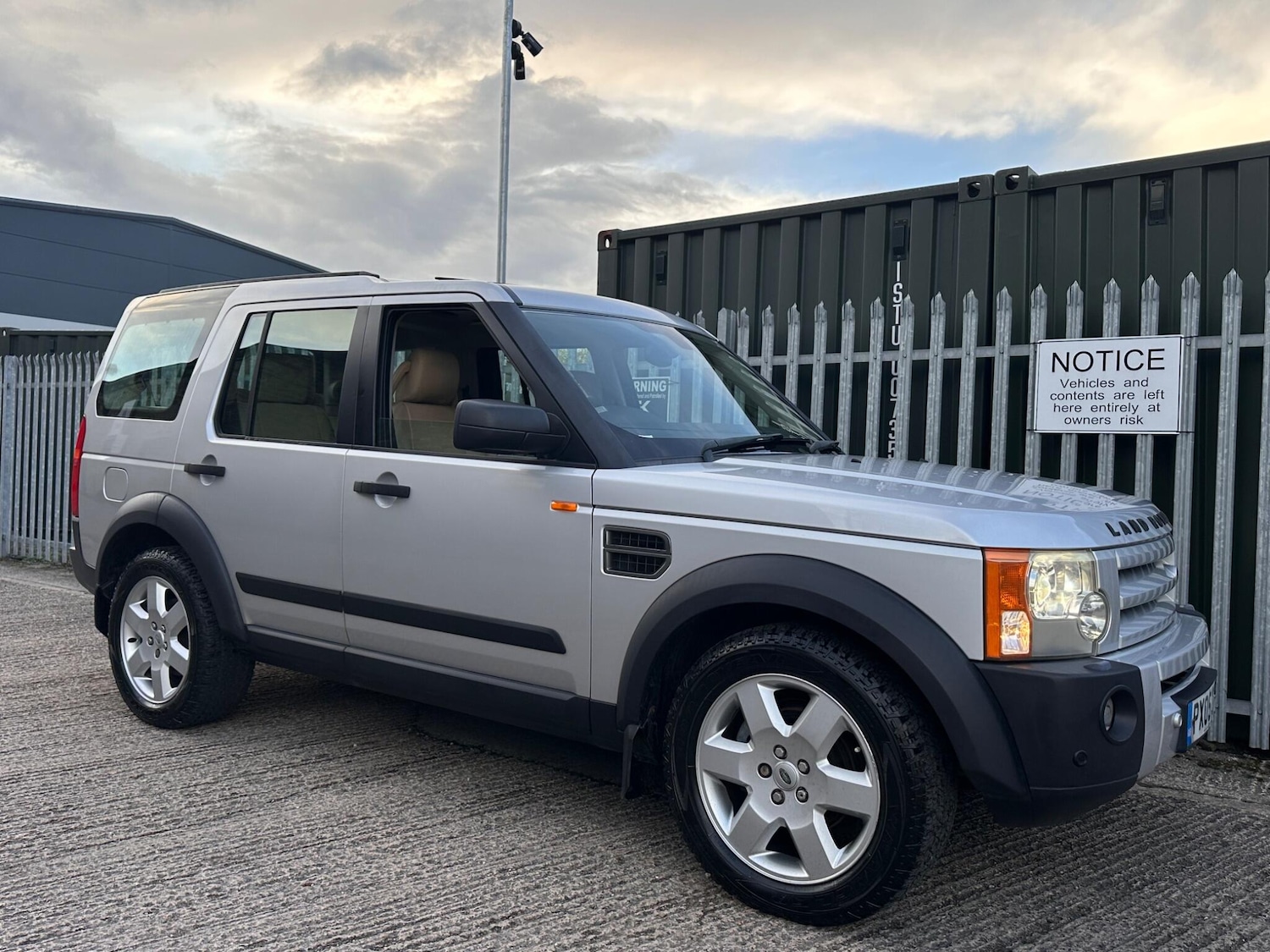Used Land Rover Discovery 2005 for sale - 76995299: Photo 4