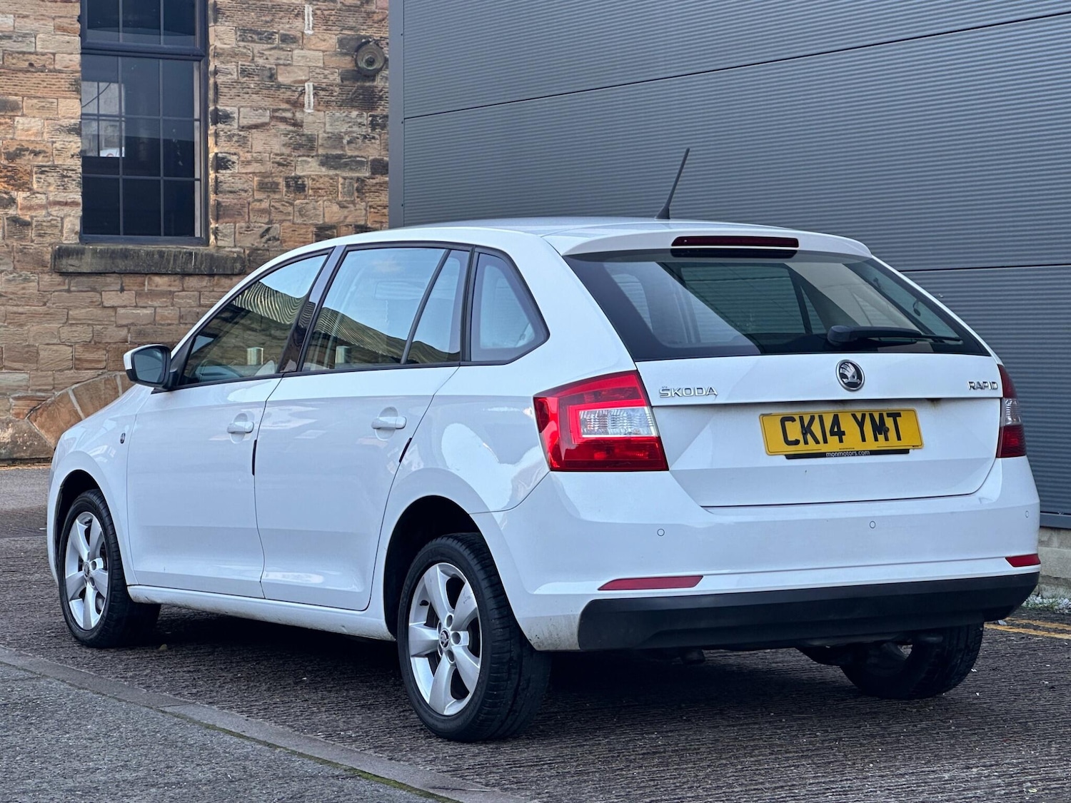 Used Skoda Rapid Spaceback 2014 for sale - 76759550: Photo 4