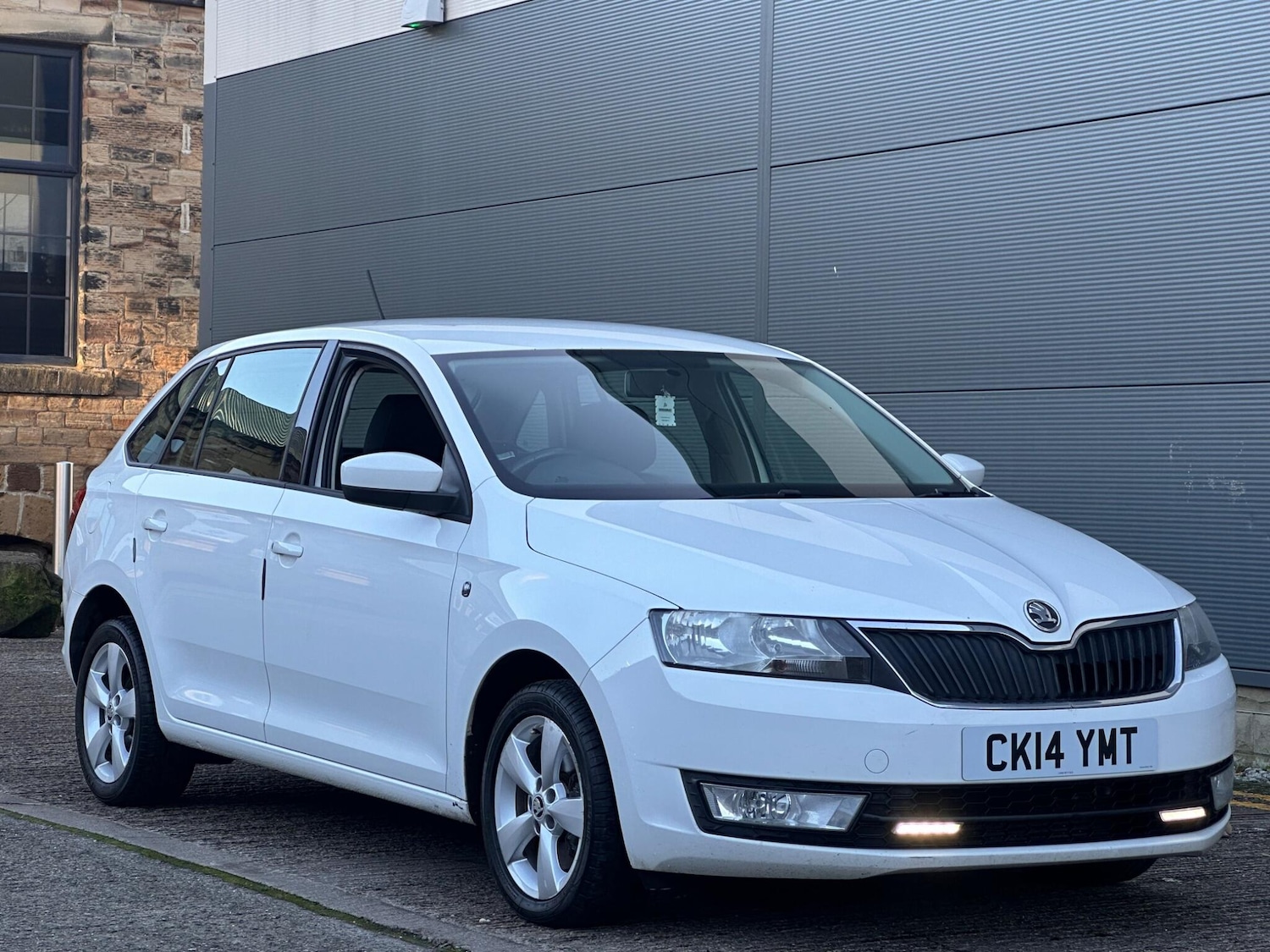 Used Skoda Rapid Spaceback 2014 for sale - 76759550: Photo 6