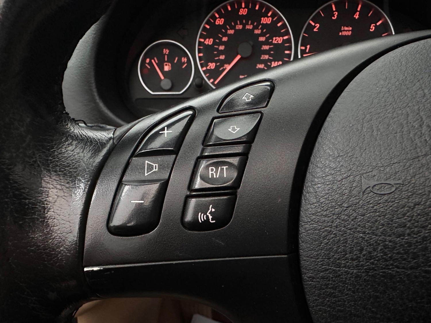 Used BMW 3 Series 2002 for sale - 76485407: Photo 57