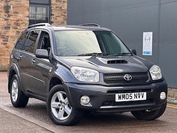 (05) - 2.0 D-4D XT-R 4WD 5dr