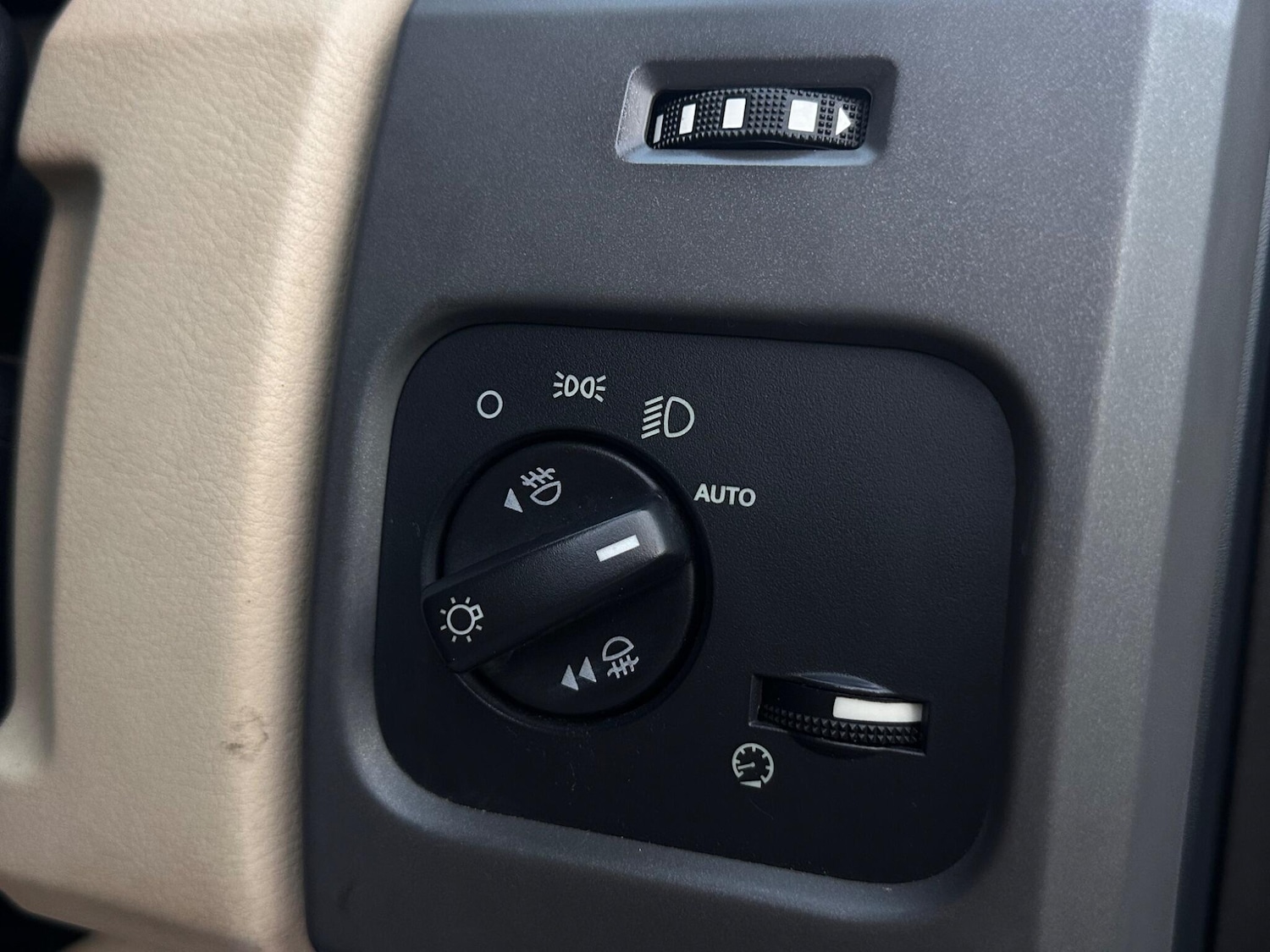 Used Land Rover Discovery 2005 for sale - 76484921: Photo 46