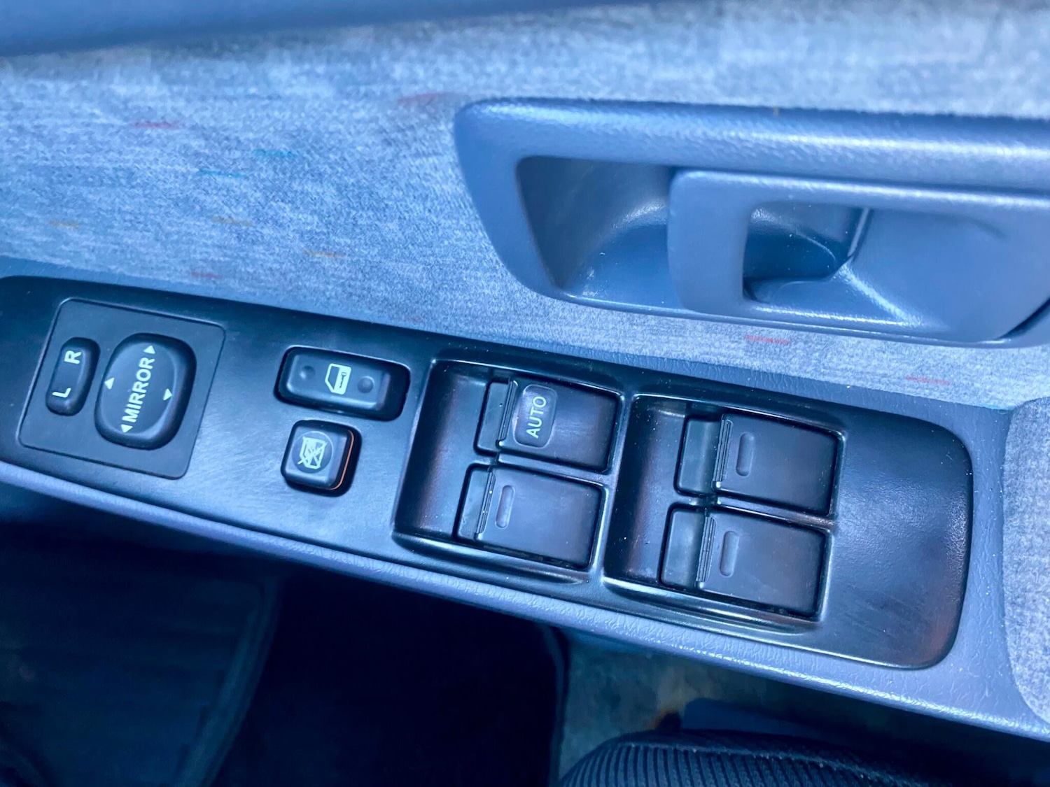 Used Toyota Hilux 2005 for sale - 78127967: Photo 22