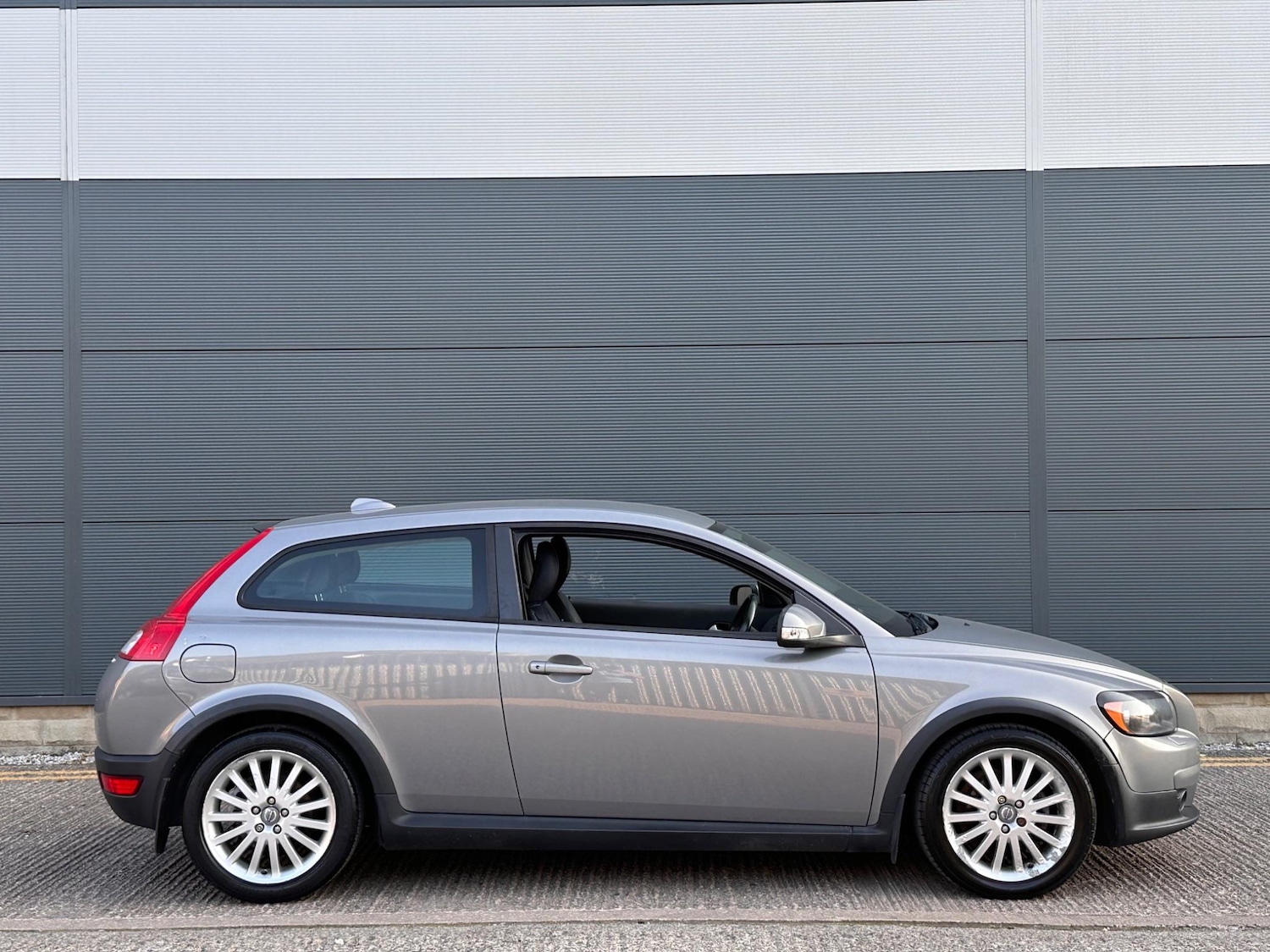 Used Volvo C30 2008 for sale - 76485828: Photo 12