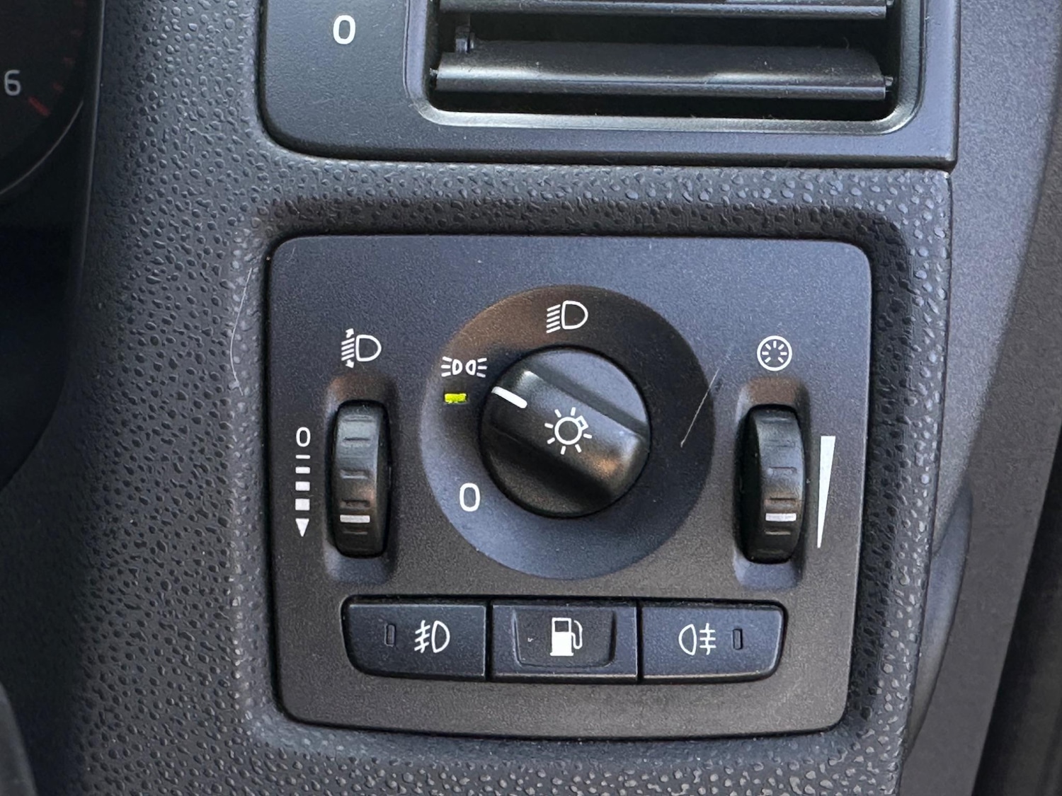 Used Volvo C30 2008 for sale - 76485828: Photo 23