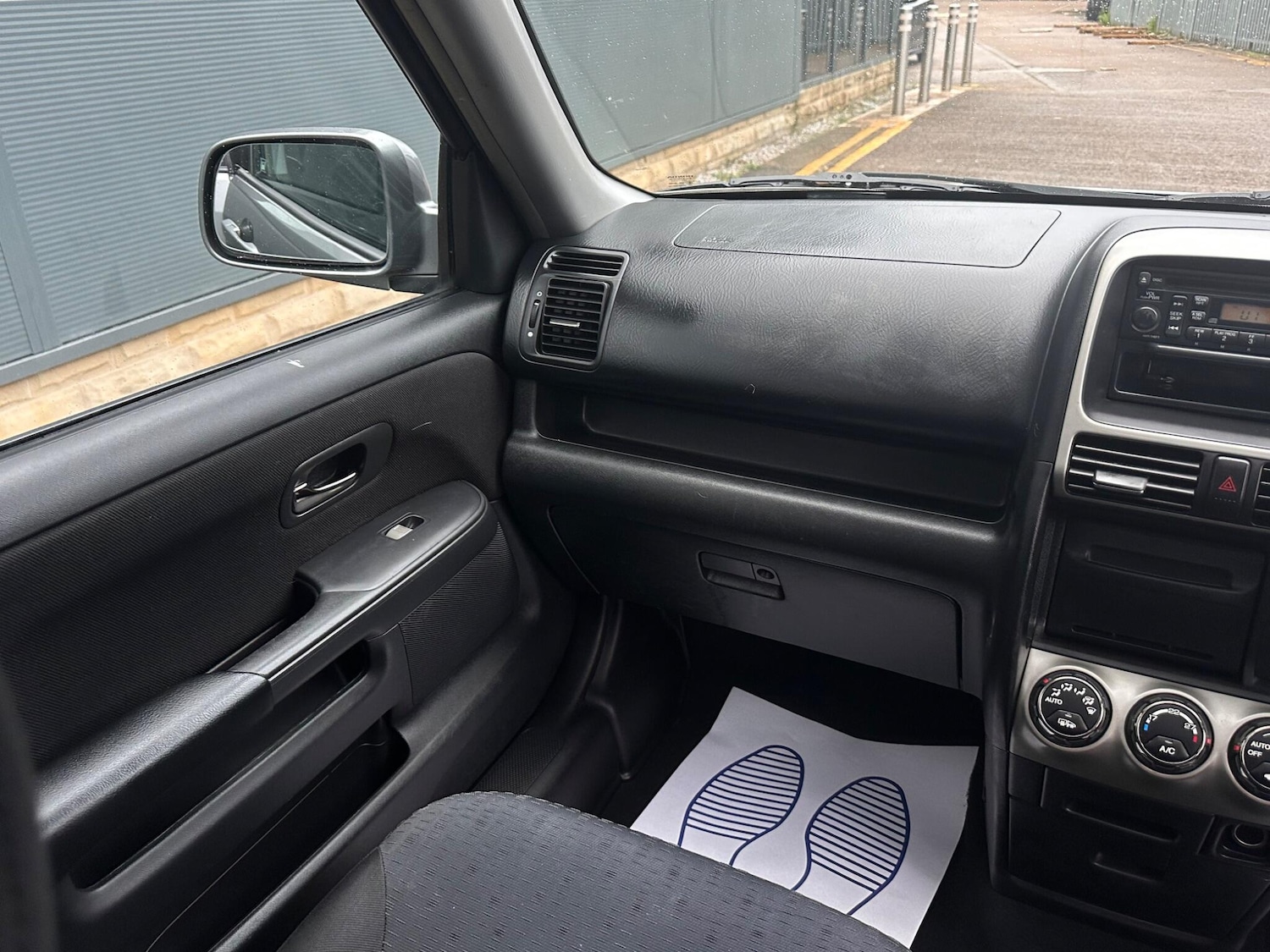 Used Honda CR-V 2005 for sale - 76995485: Photo 19