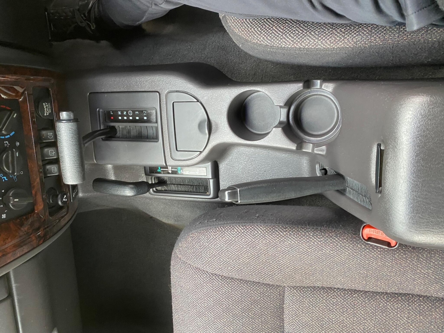 Used Jeep Cherokee 2001 for sale - 78034308: Photo 20