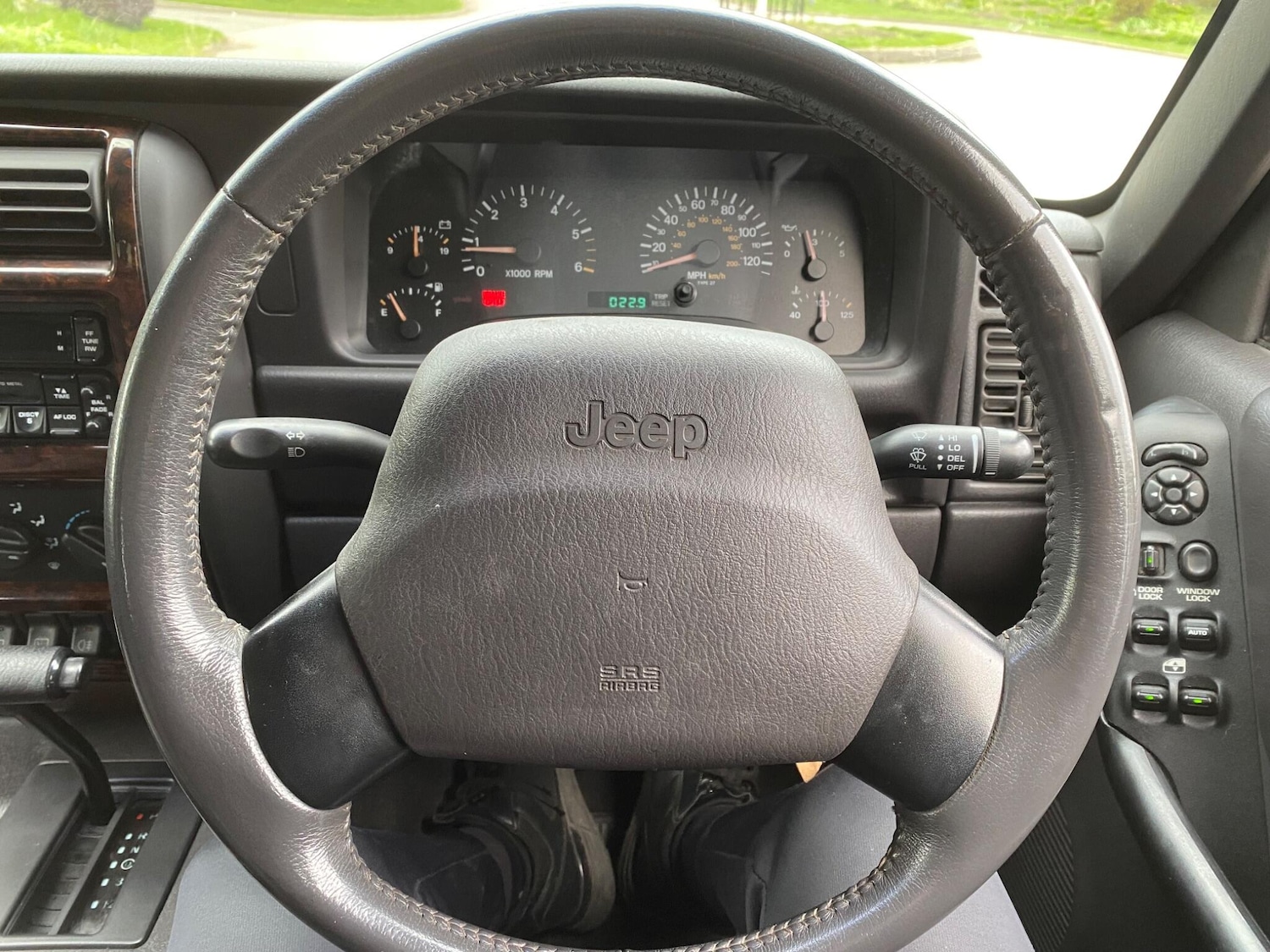 Used Jeep Cherokee 2001 for sale - 78034308: Photo 24