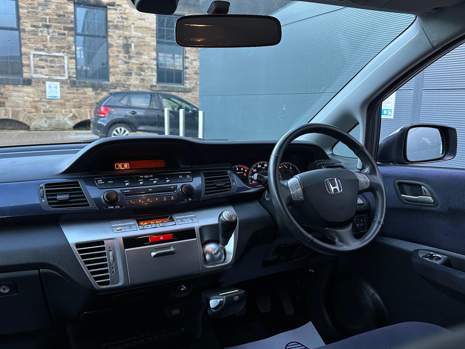 Used Honda FR-V for sale - 77017012: Photo 14