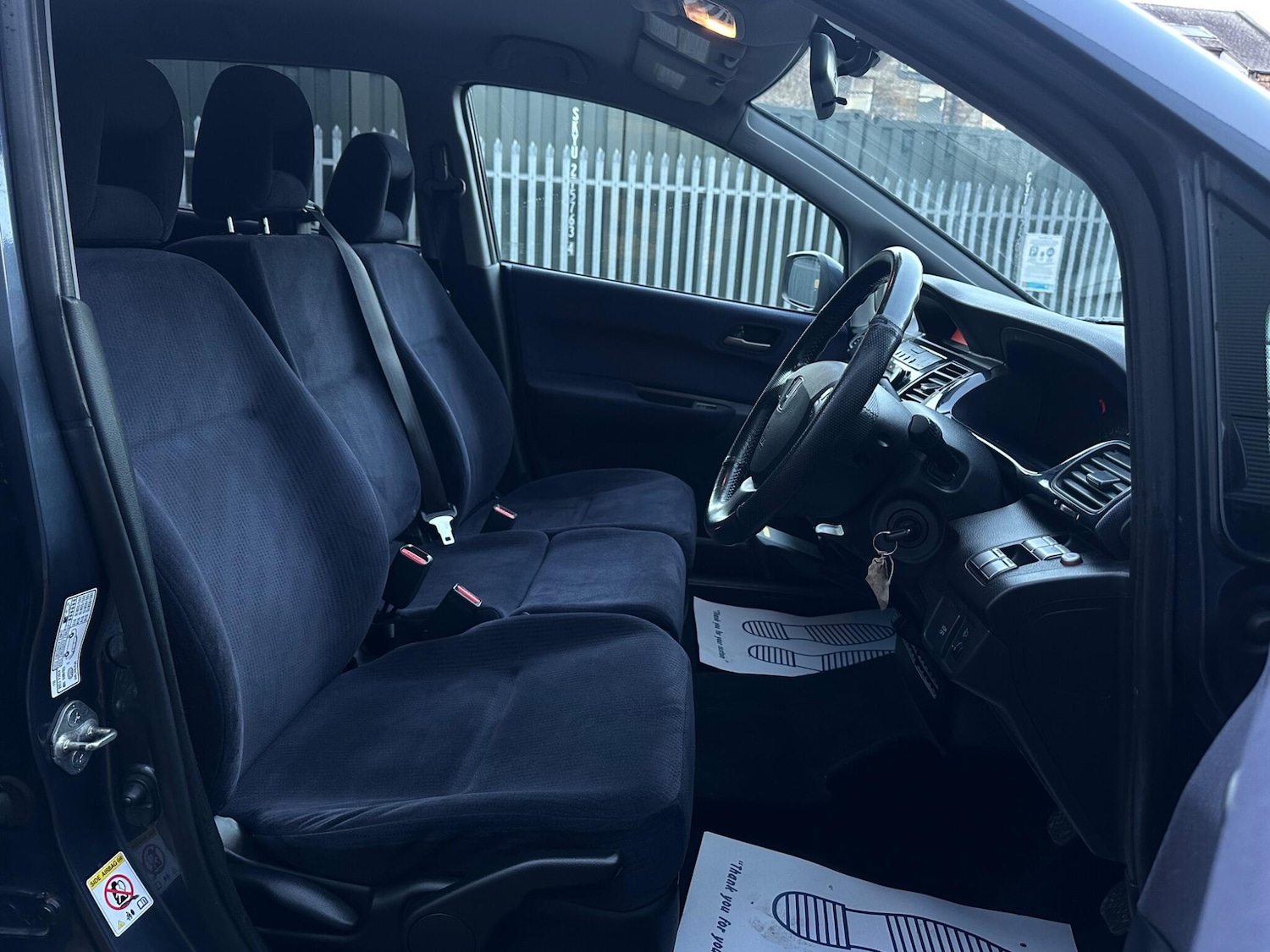 Used Honda FR-V for sale - 77017012: Photo 19