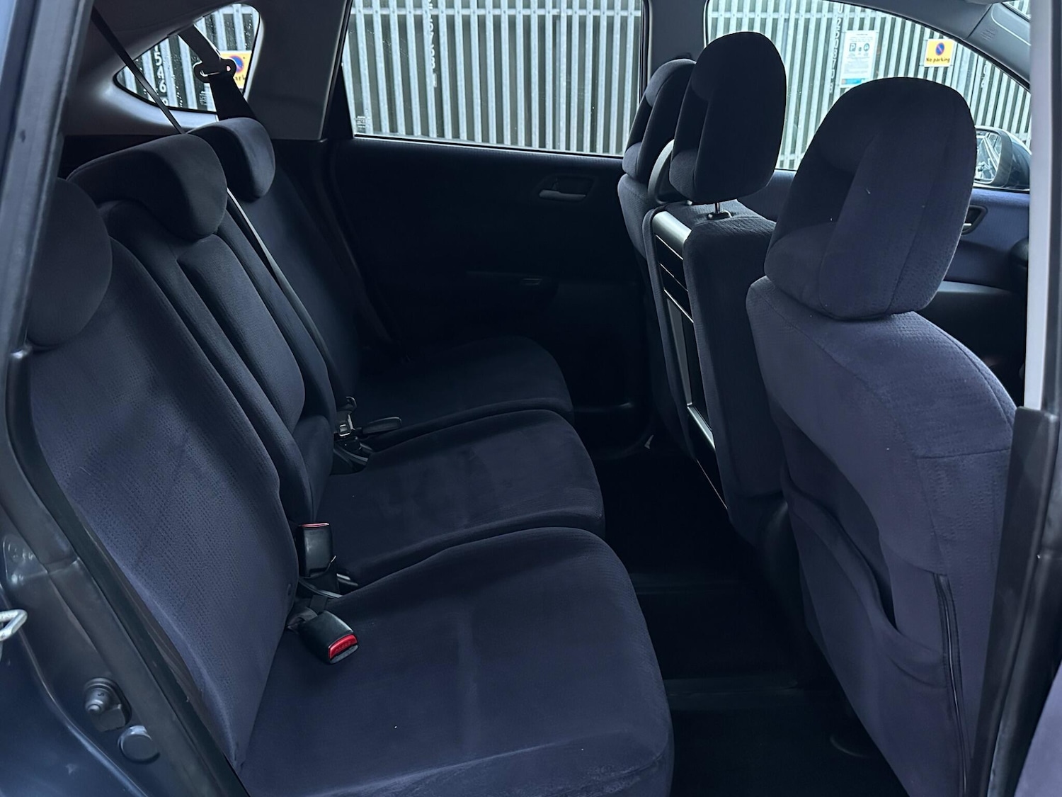 Used Honda FR-V for sale - 77017012: Photo 24