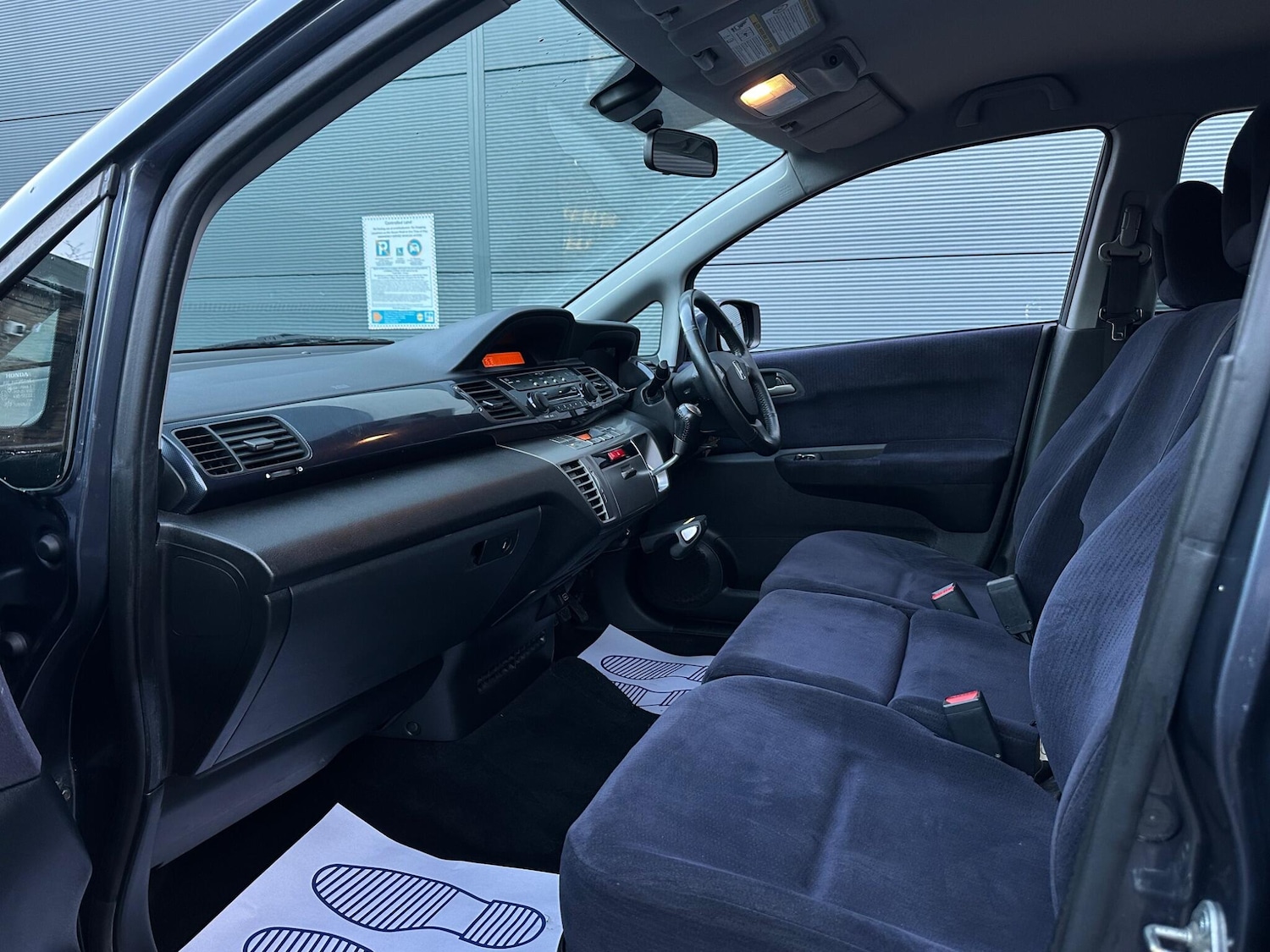 Used Honda FR-V for sale - 77017012: Photo 36