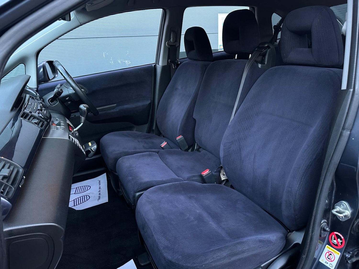 Used Honda FR-V for sale - 77017012: Photo 37