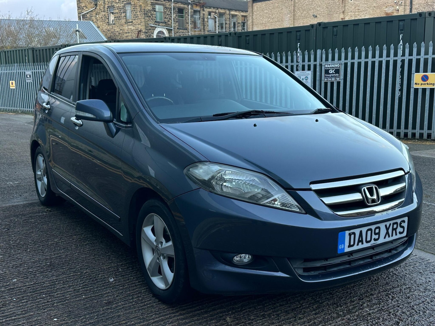 Used Honda FR-V for sale - 77017012: Photo 8