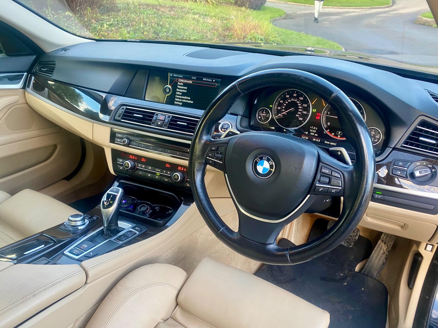 Used BMW 5 Series 2011 for sale - 76527635: Photo 12