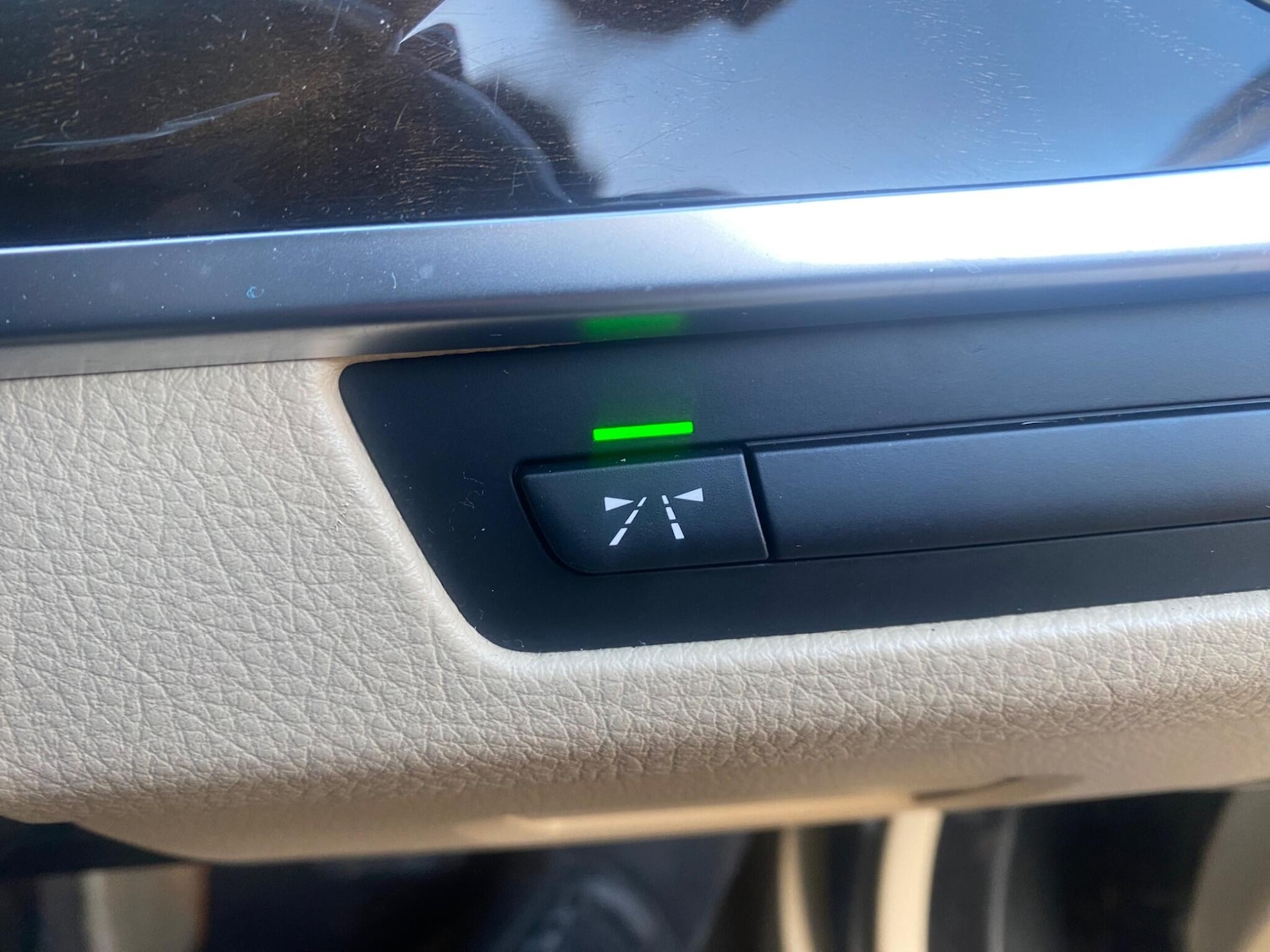 Used BMW 5 Series 2011 for sale - 76527635: Photo 30