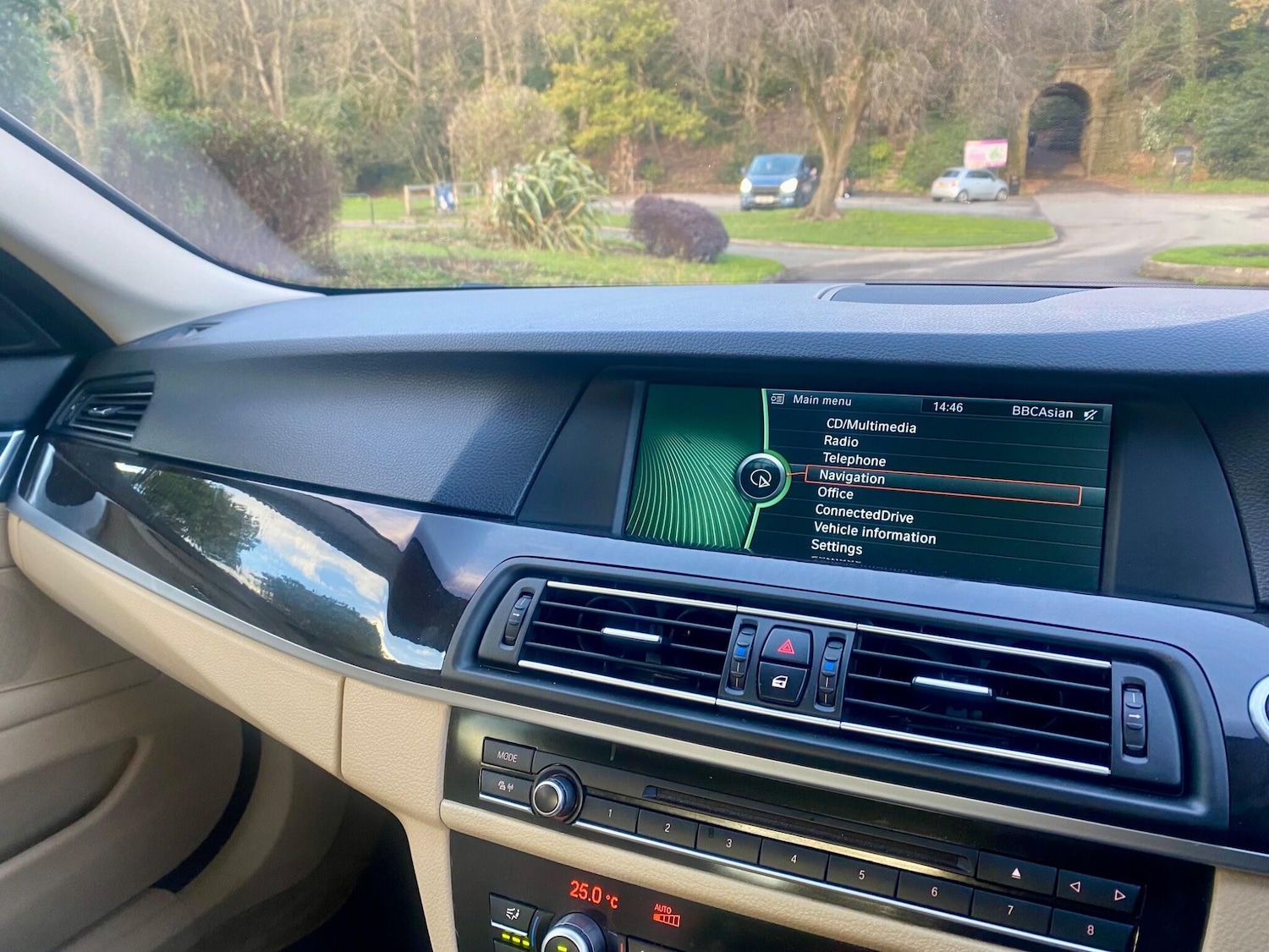 Used BMW 5 Series 2011 for sale - 76527635: Photo 35