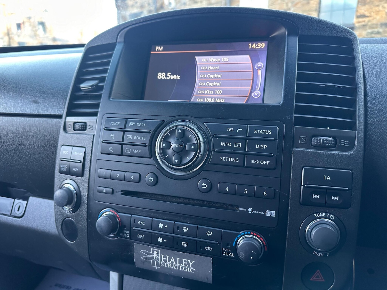 Used Nissan Navara 2014 for sale - 77016468: Photo 35