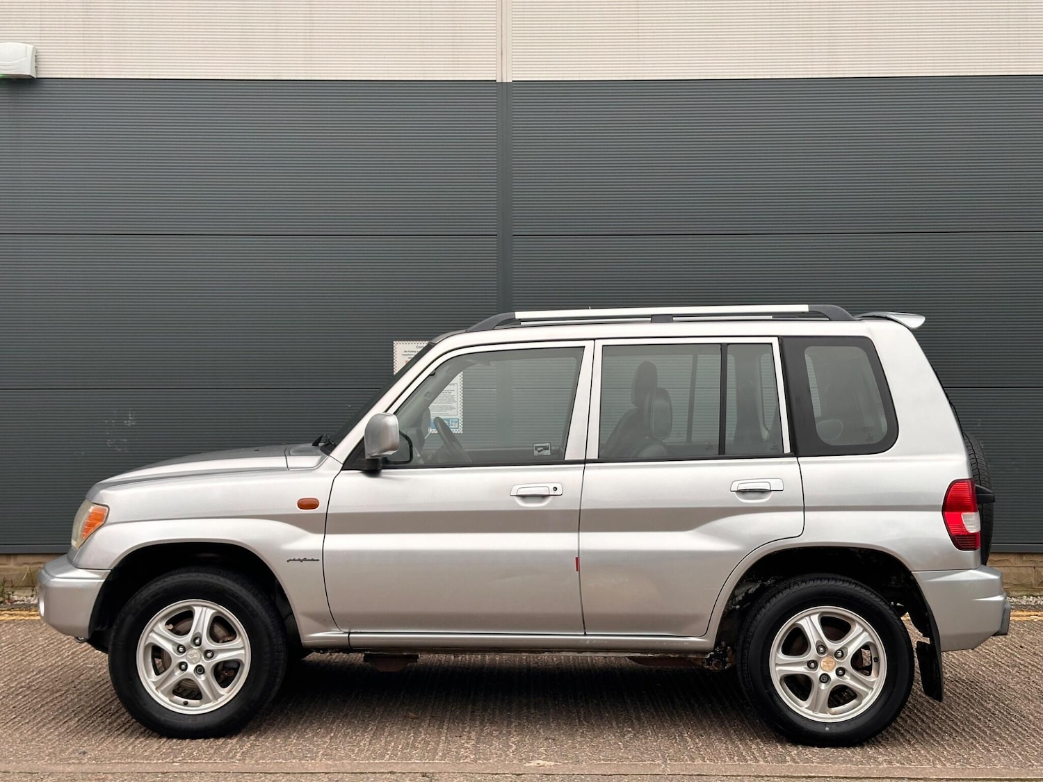 Used Mitsubishi Shogun 2005 for sale - 77066354: Photo 12